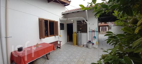 Image 14 - 276570